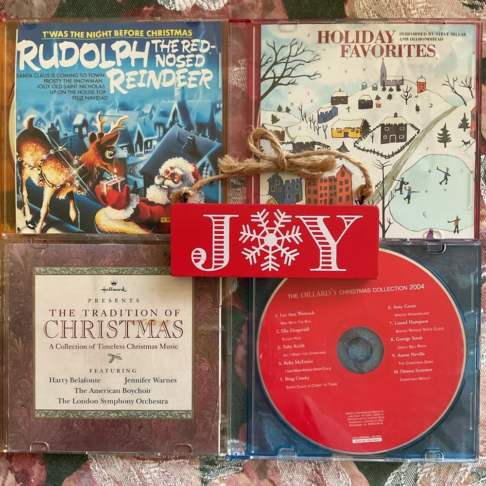 Holiday Music CD’s LOT of 4 - EUC